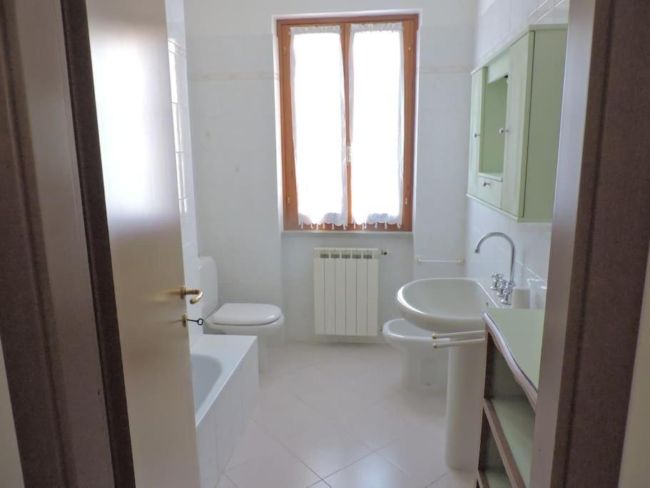 Casa Vacanze La Cicala Pontremoli Kültér fotó
